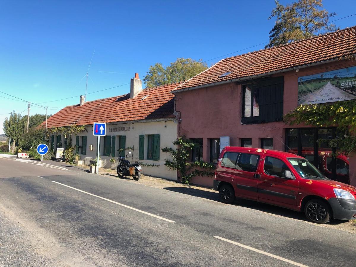 Le Surmelin Bed & Breakfast 'Ombres' Baulne-en-Brie Luaran gambar
